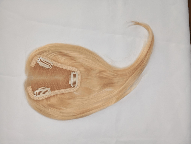 Volumateur naturel blond ( cheveux très fins)