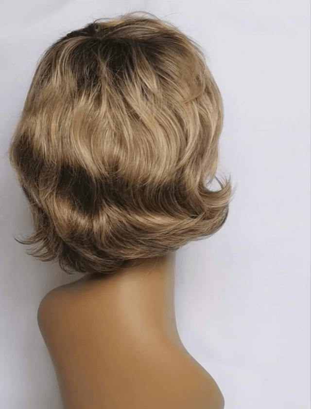 Perruque courte blonde 