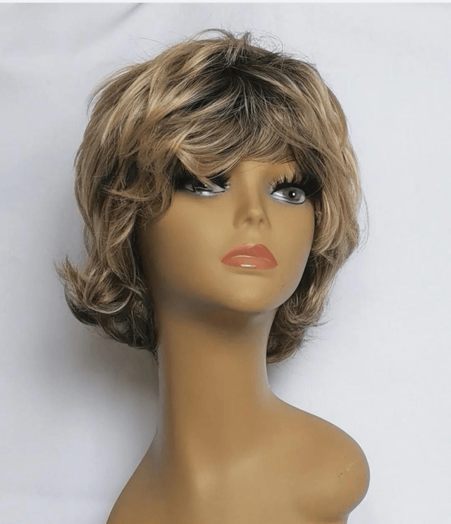 Perruque courte blonde 
