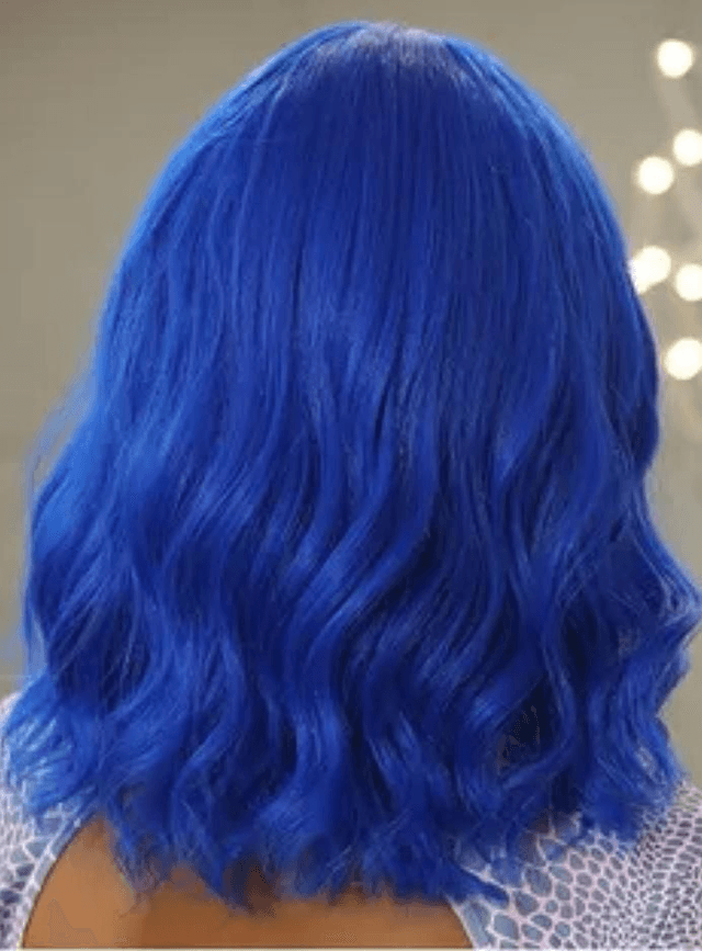 Perruque mi-longue bleu-yvie