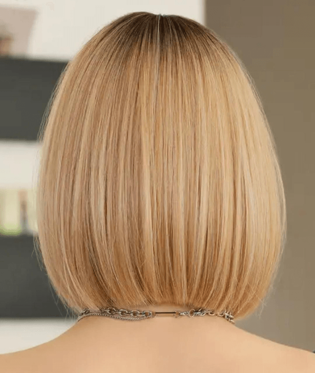 Perruque mi-longue blonde